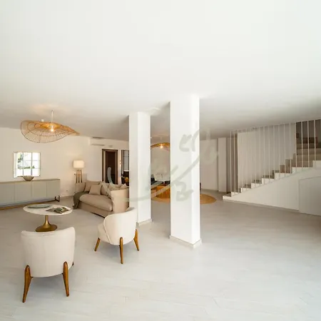 Td Grecale Modern Luxury With Seaview فيلة